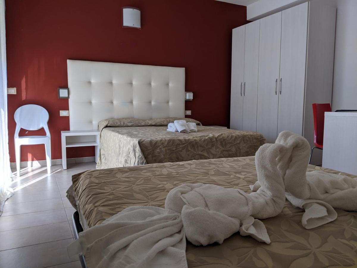 Fiorita Aparthotel *