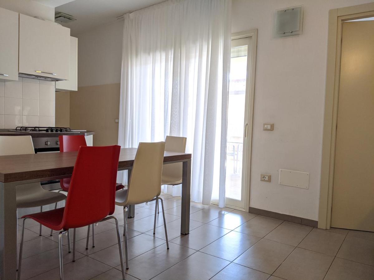 Aparthotel Fiorita *